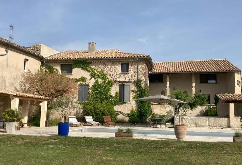 مبيت وإفطار Le Mas De Marie