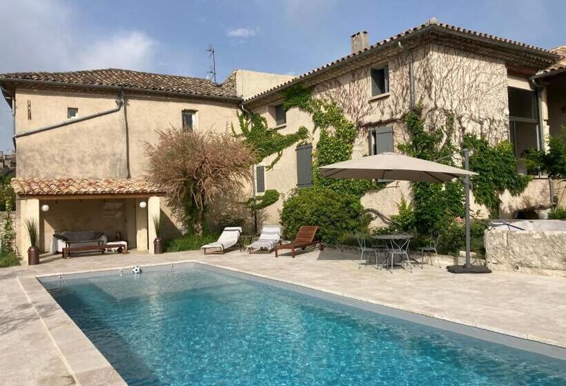 مبيت وإفطار Le Mas De Marie