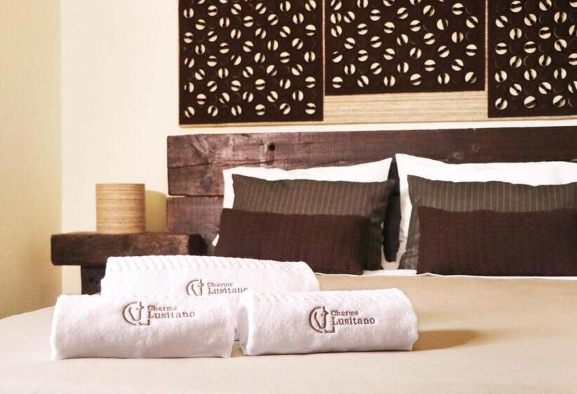 هتل Charme Lusitano Countryside Experiences