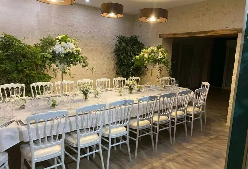 Majatalo Logis Poussard