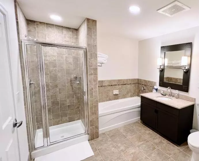 Mountain Creek Resort At Appalachian Hotel   Pool & Hot Tub