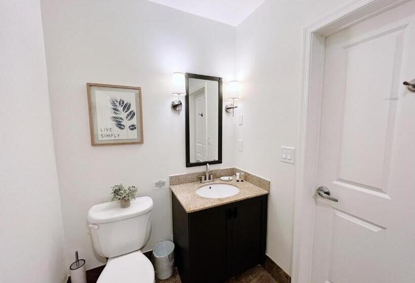 Mountain Creek Resort At Appalachian Hotel Pool & Hot Tub