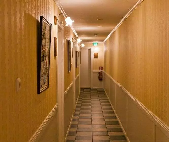 Hotelli Li Wanha Kammari