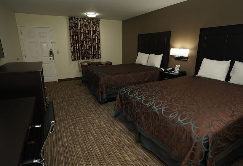 فندق Madison Inn Lodge