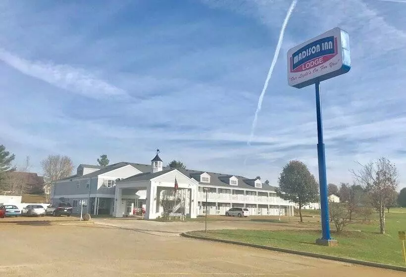 Hotelli Madison Inn Lodge