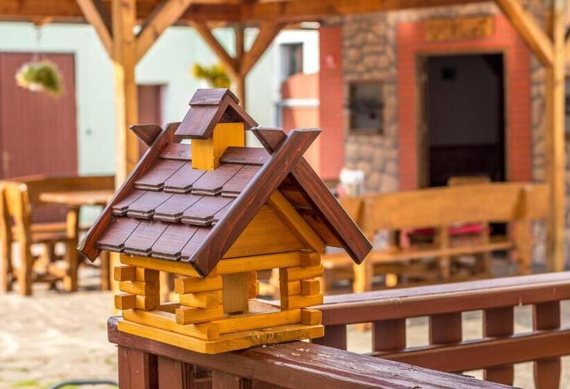 ホテル Penzion A Restaurace U Vladaře