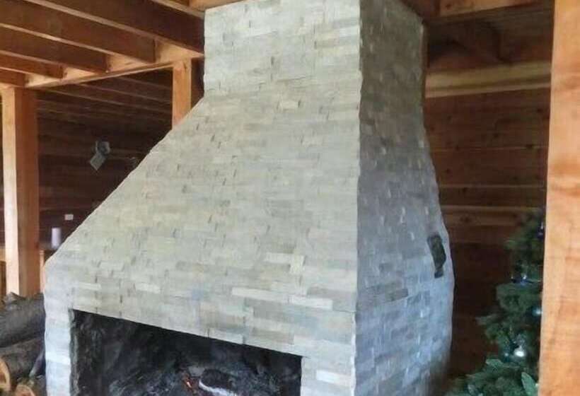 Отель Petrunauco Lodge