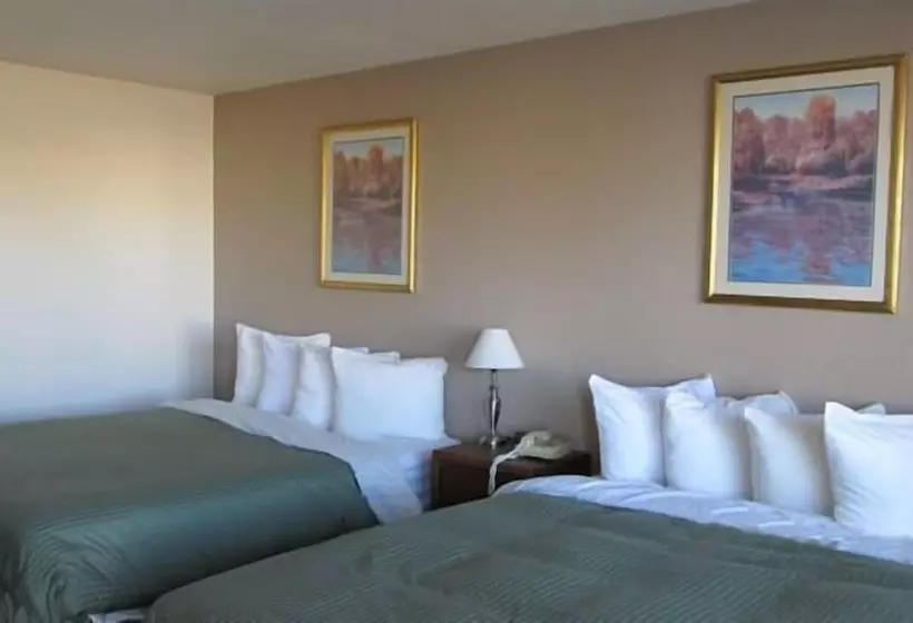 Hotelli Sagebrush Inn