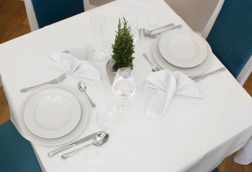 فندق Villa La Pierre