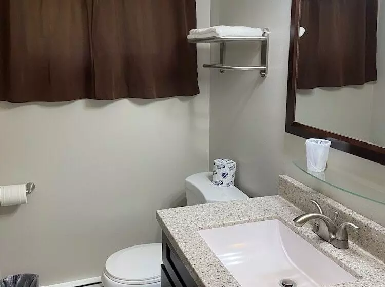 The New Lantern Motel