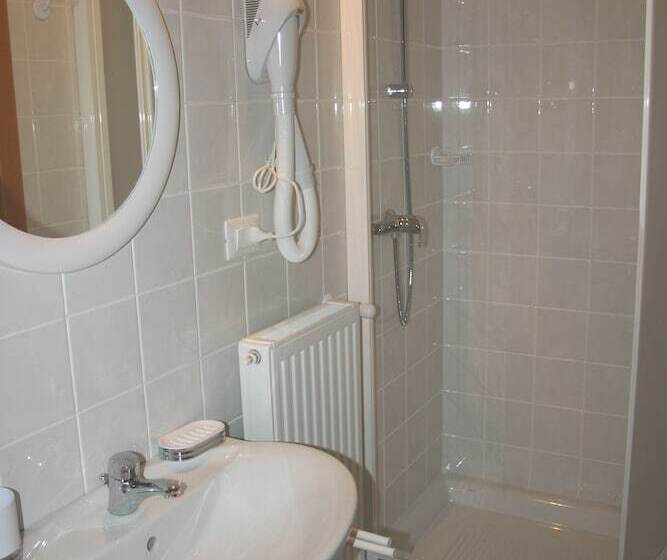 Отель Albergo Diffuso Altopiano Di Lauco