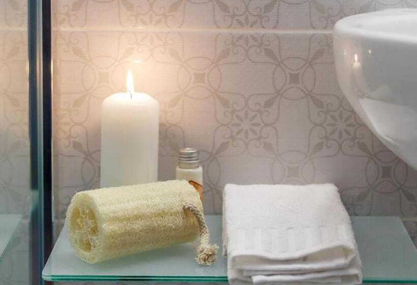 בית מלון כפרי Talaria Resort&spa