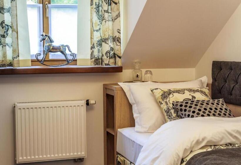 בית מלון כפרי Talaria Resort&spa