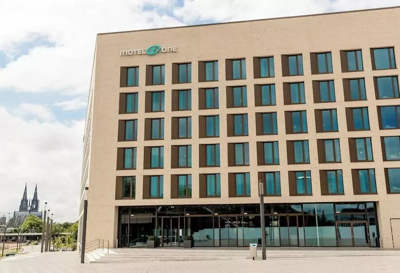 Motel One Köln Messe