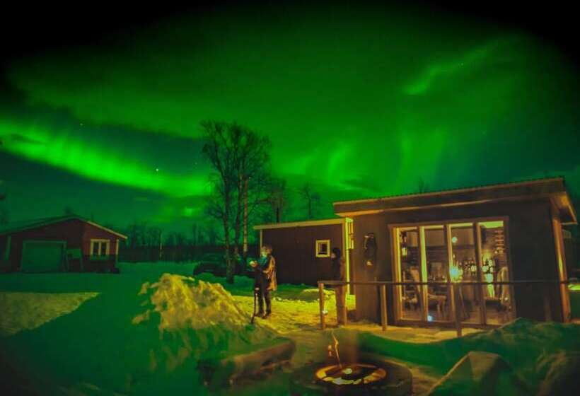 هتل Arctic Gourmet Cabin