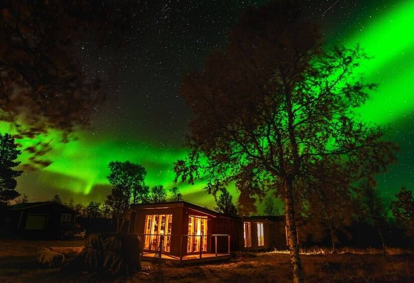 هتل Arctic Gourmet Cabin