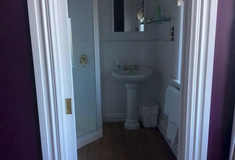 住宿加早餐 The Old Manse