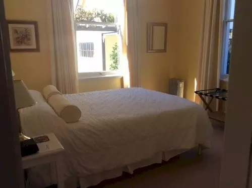 住宿加早餐 The Old Manse