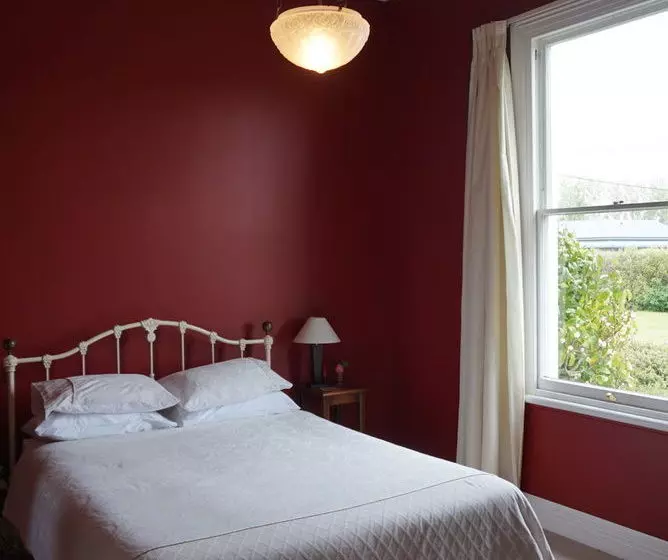 住宿加早餐 The Old Manse