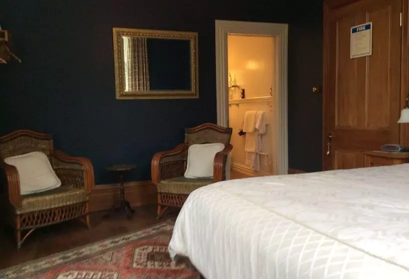 住宿加早餐 The Old Manse