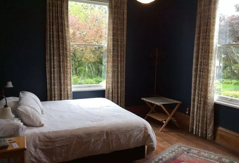 住宿加早餐 The Old Manse