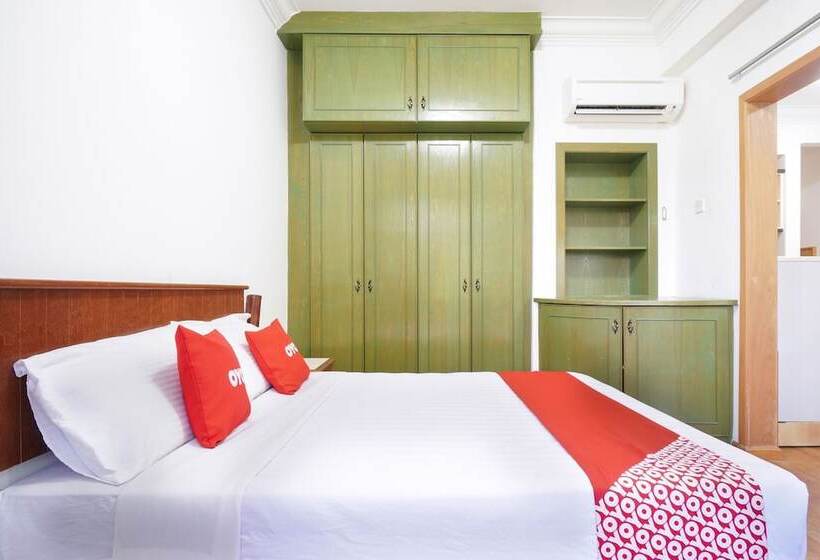 Capital O 89484 Teluk Batik Resort