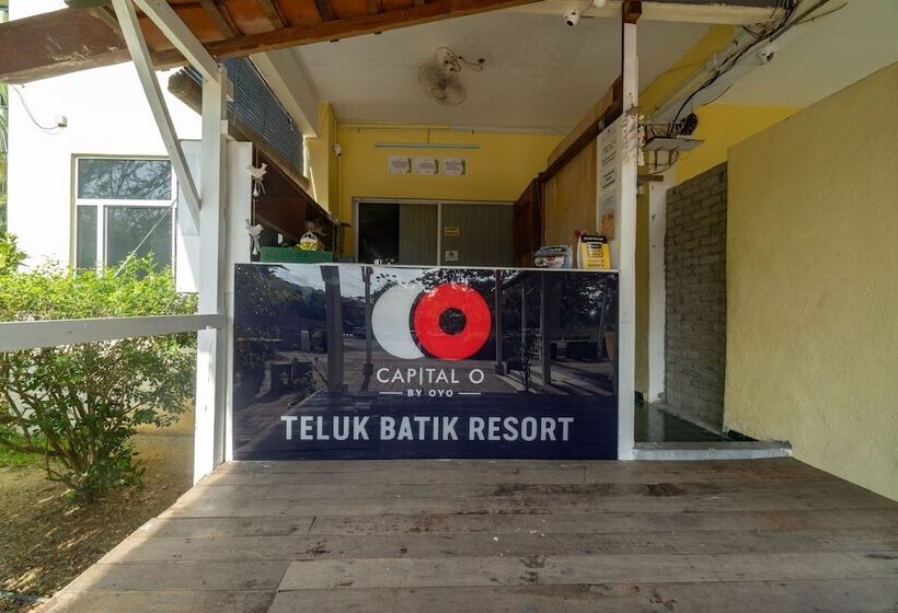 Capital O 89484 Teluk Batik Resort