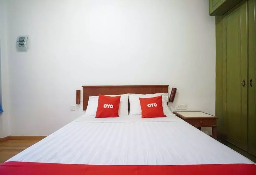 Capital O 89484 Teluk Batik Resort