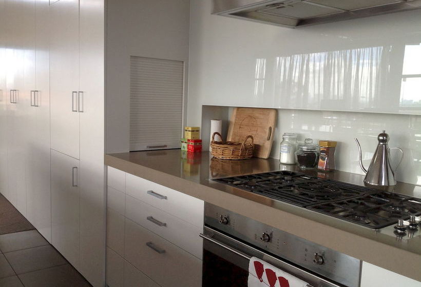 민박 Captains Retreat Apartments And Cottages