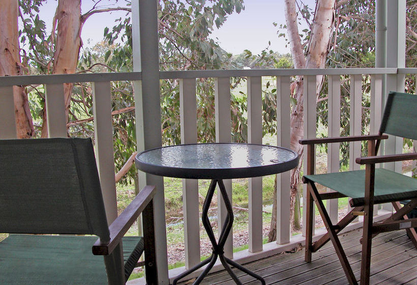 مبيت وإفطار Clonmara Country House And Cottages