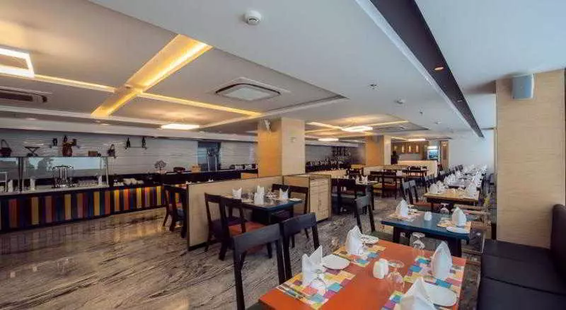 Effotel By Sayaji Indore
