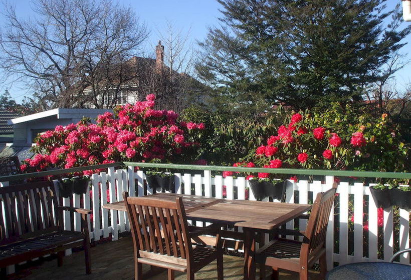 Elizabeth Court Bed & Breakfast