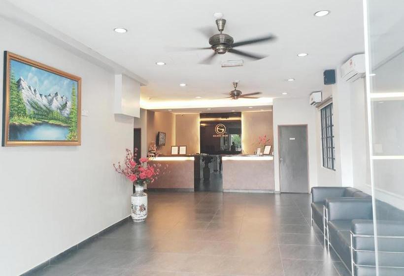 בית מלון כפרי Golden Court