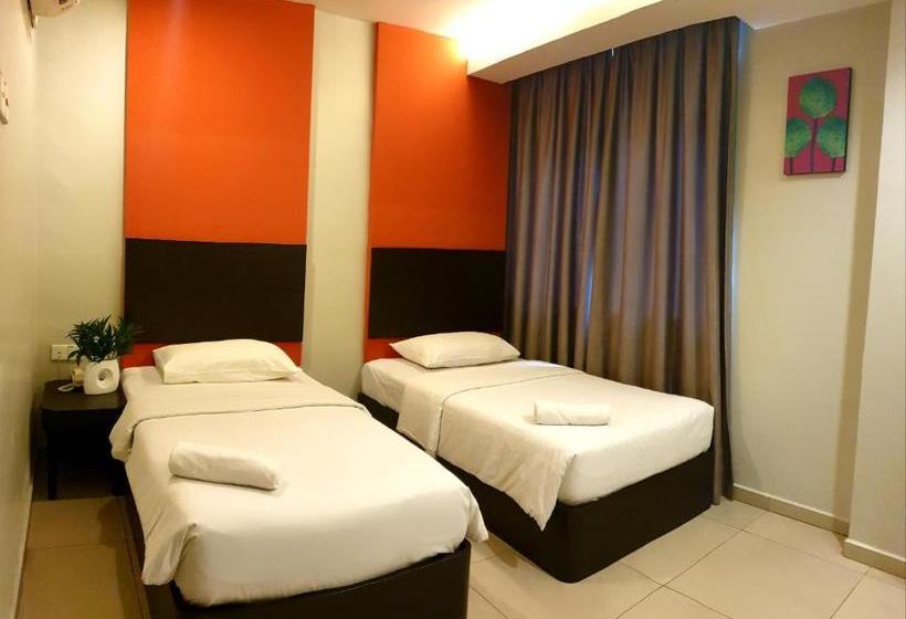 בית מלון כפרי Golden Court