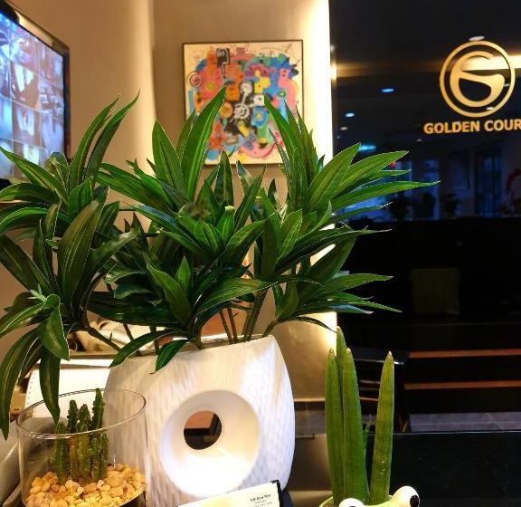 בית מלון כפרי Golden Court