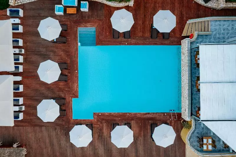 Hotel Alas Resort & Spa