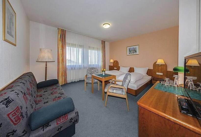 בית מלון כפרי Bergfried