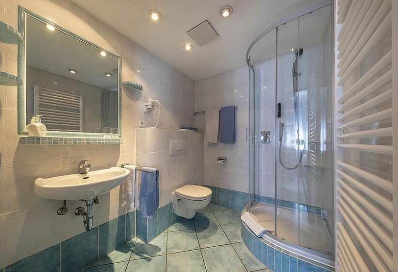 בית מלון כפרי Bergfried