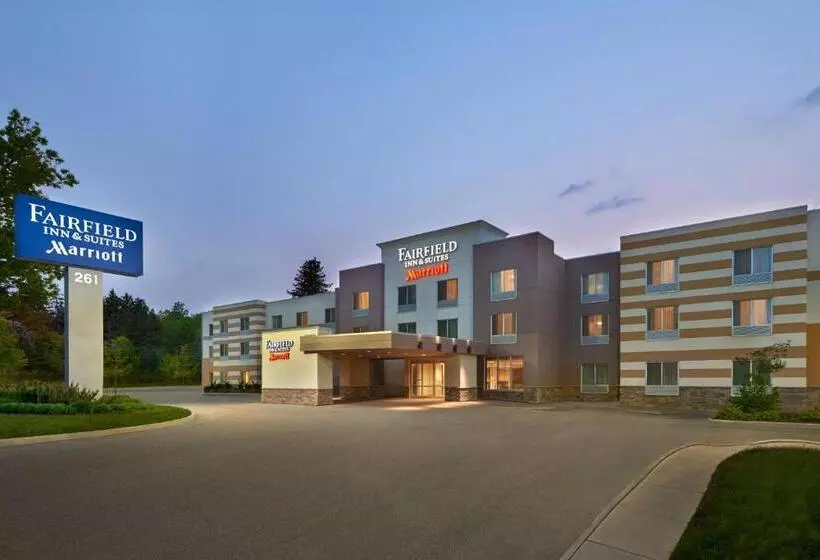 ホテル Fairfield Inn & Suites By Marriott Barrie