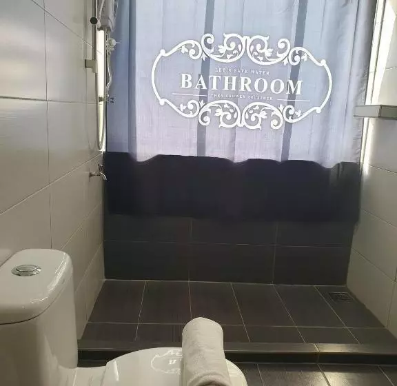 בית מלון כפרי Golden Court