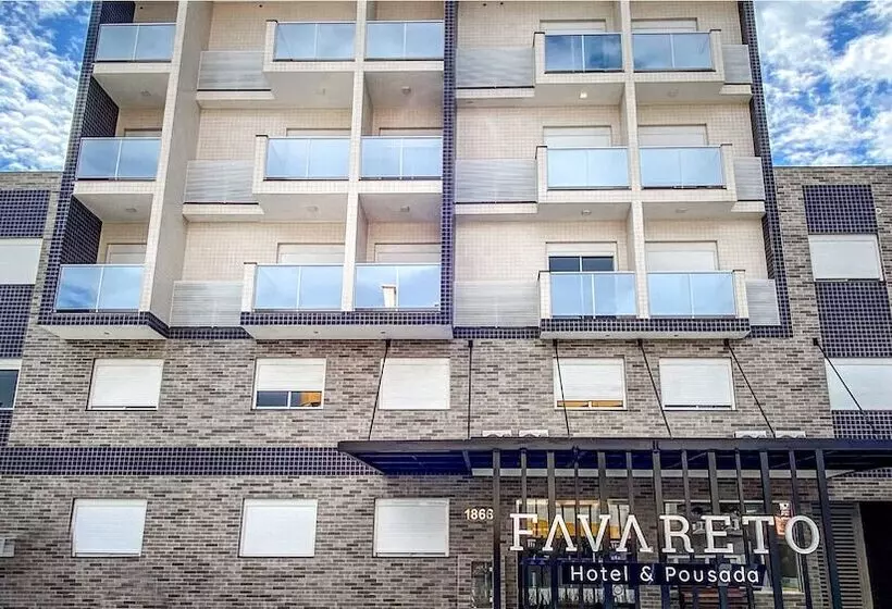 酒店 & Pousada Favareto