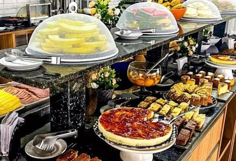 酒店 & Pousada Favareto