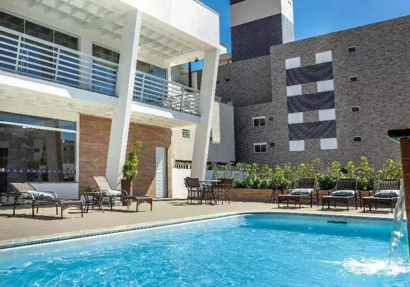 酒店 & Pousada Favareto