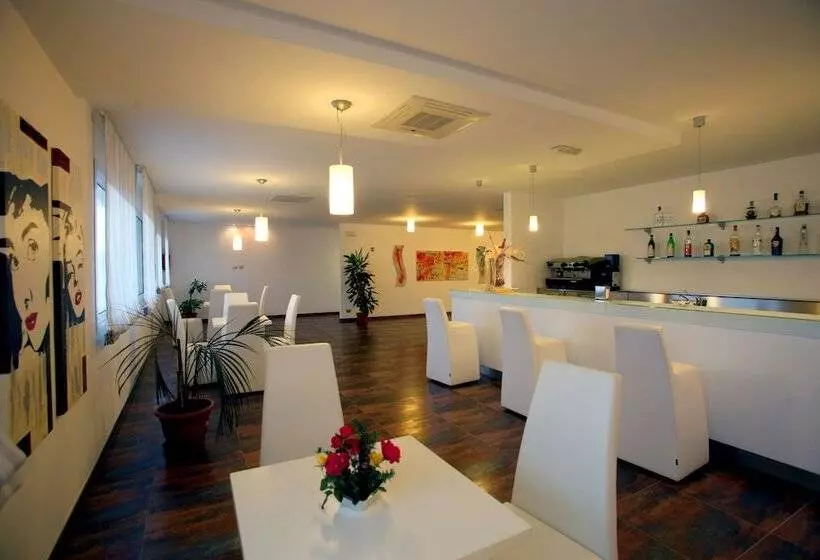 Hotelli Sciali