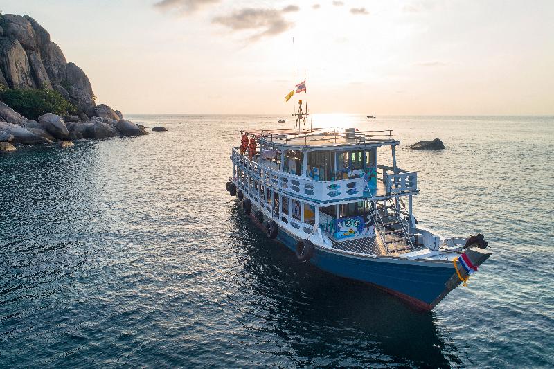 هتل The Tarna Resort, Koh Tao