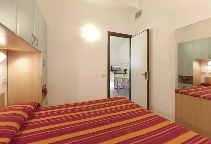 ホテル Villaggio Golfo Degli Etruschi