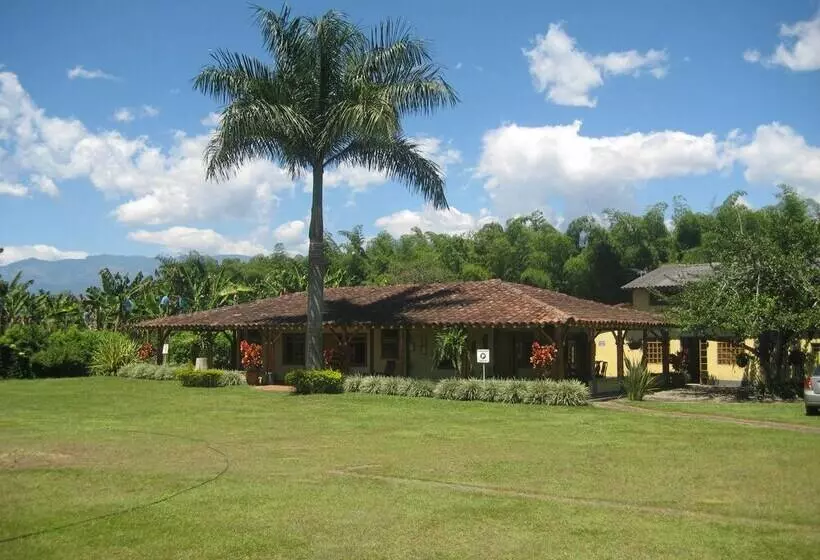 ホテル Finca La Marsellesa