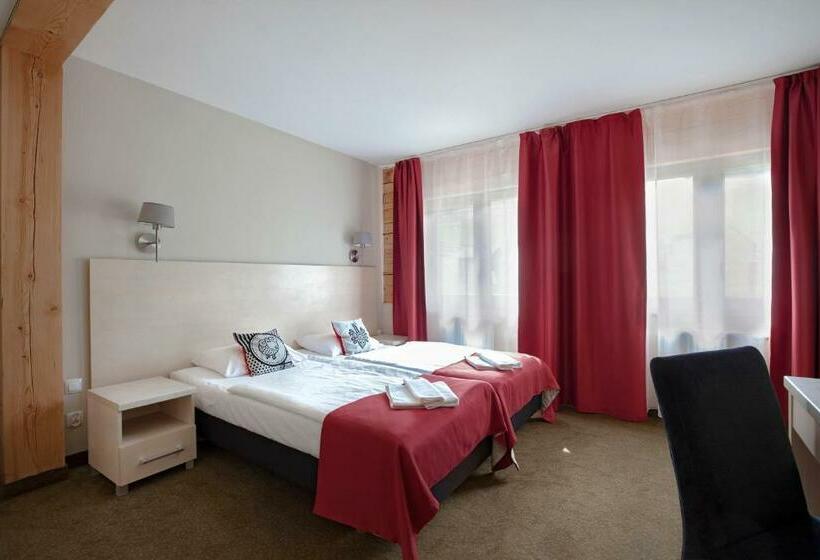酒店 Karczma Czarna Góra Czarna Góra Resort