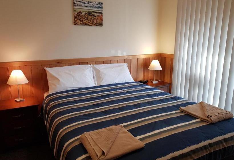 Driftwood Strahan Villas