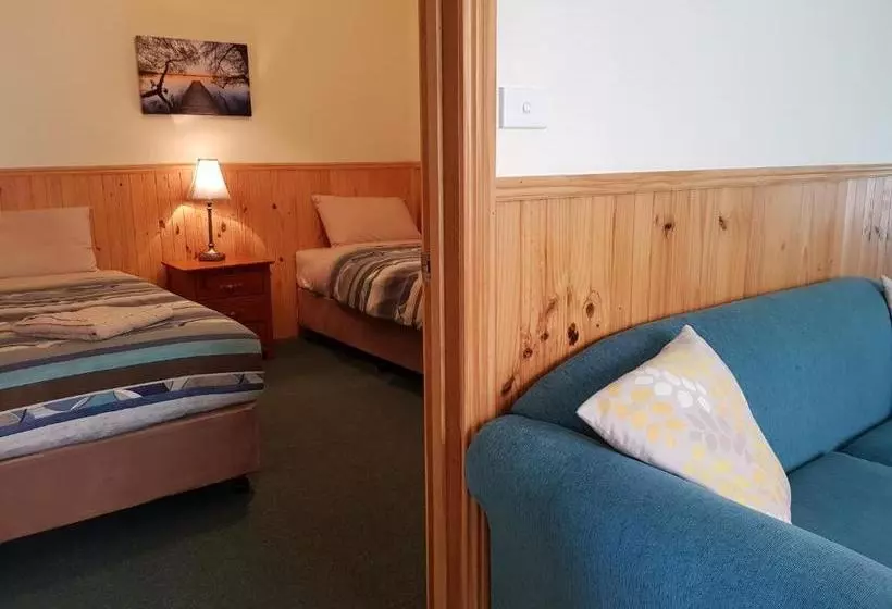 Driftwood Strahan Villas